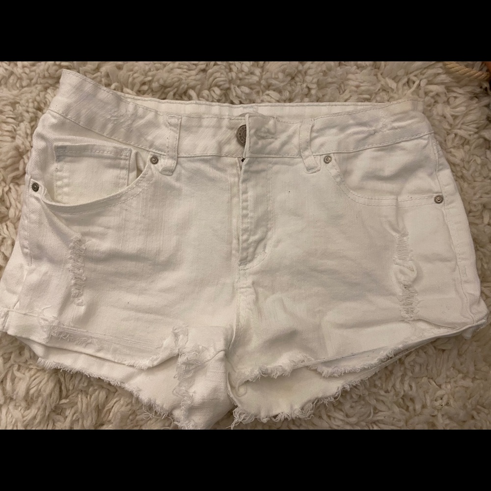 Refuge White Jean Shorts